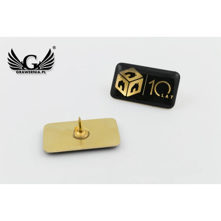 Pinsy z mosiądzu - wypukłe 3D doming - dowolne logo - PWD006