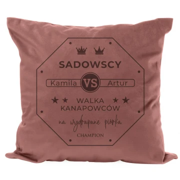 Poszewka na poduszkę z grawerem - Walka kanapowców - PNP016