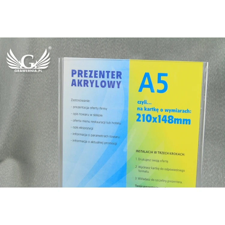 Prezenter akrylowy na kartkę A5 PION (210x148mm) - model PR012