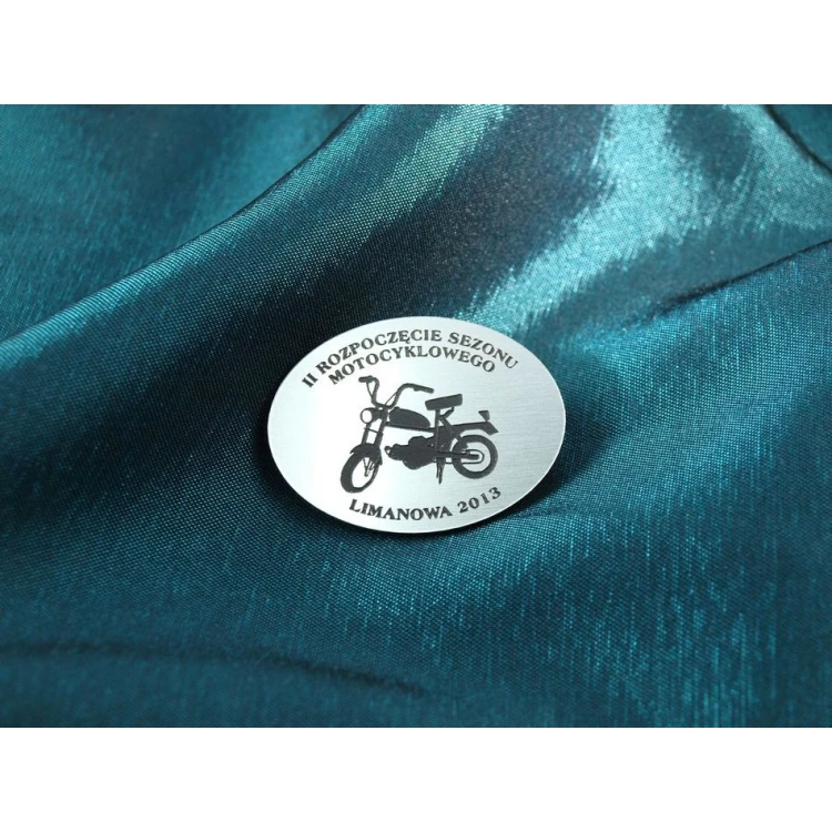 Przypinki/Pinsy mini z Twoim logo - grawer laserem - PS011