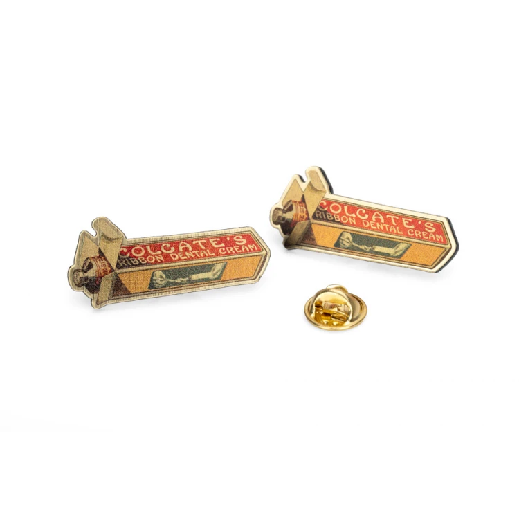 Przypinki/Pinsy mini z Twoim logo - wym: 39x18mm - laminat grawerski - PS047