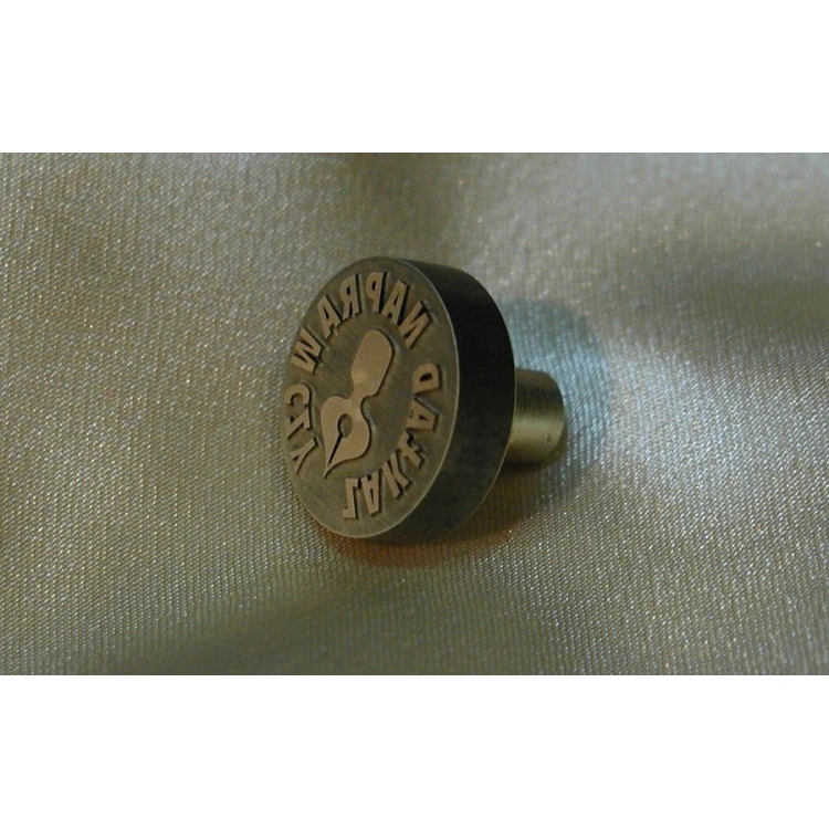 Referentka z mosiądzu - LOGO STEMPEL - średnica 20mm