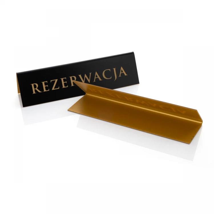 Rezerwacja - stojak na stolik - wym. 200x55mm - czarny laminat grawerski ze złotym grawerem - REZ019 