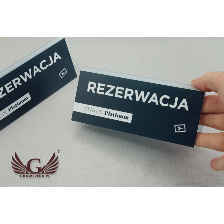 Rezerwacja - stojak z dowolnym napisem - wym. 150x65mm - szroniony akryl - druk UV - REZ007