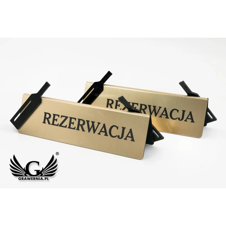 Rezerwacja - stojak na stolik - wym. 200x60mm - laminat grawerski z czarną plexi - REZ011 