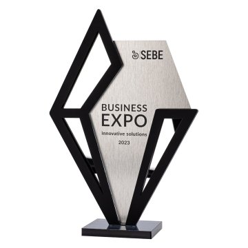 Statuetka biznesowa z logo firmy - wys. 23cm - DTA124