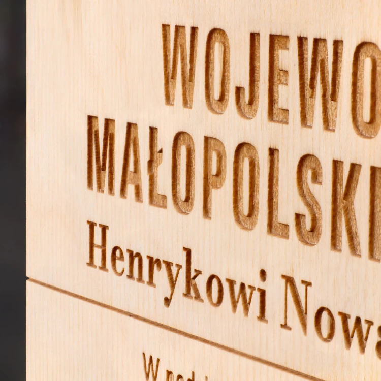 Statuetka Mapa - podziękowanie za pomoc i wsparcie - wys. 22cm - DTA114