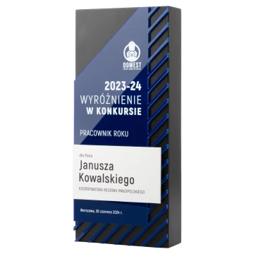 Statuetka drewniana - nagroda za wyjątkowe osiągnięcie - wys. 23cm - DTA104