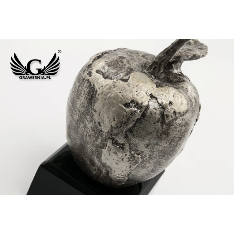 Statuetka JABŁKO - atrakcyjna figurka odlewana - wysokość 14cm - FOL020