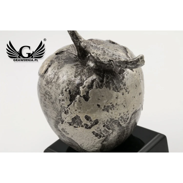 Statuetka JABŁKO - atrakcyjna figurka odlewana - wysokość 14cm - FOL020