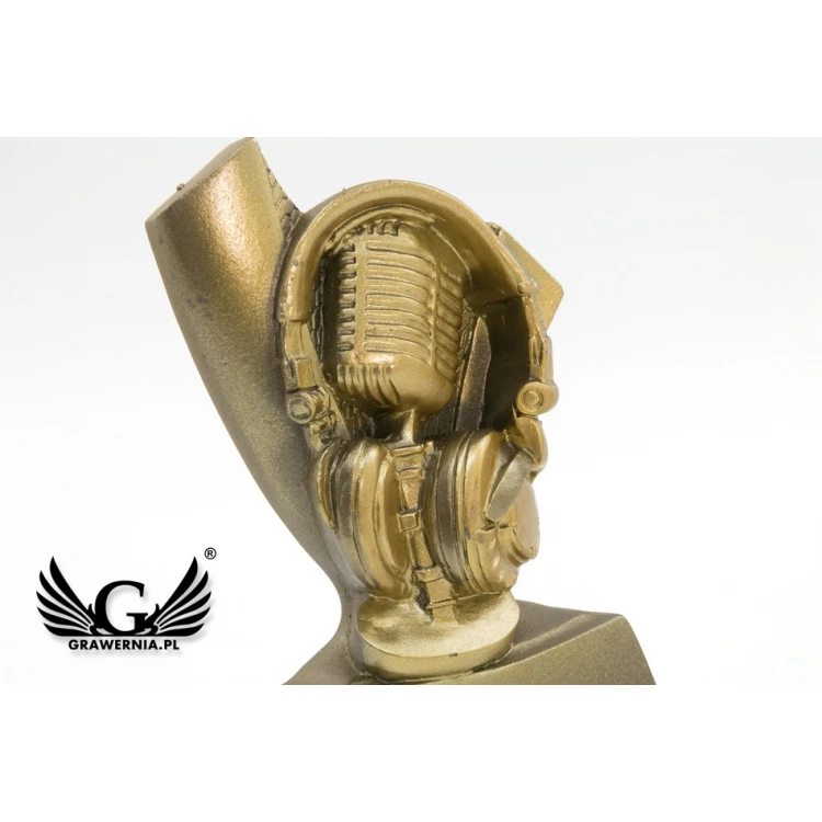 Statuetka Muzyka 3 - atrakcyjna figurka odlewana - wysokość 9,5cm - FOL040