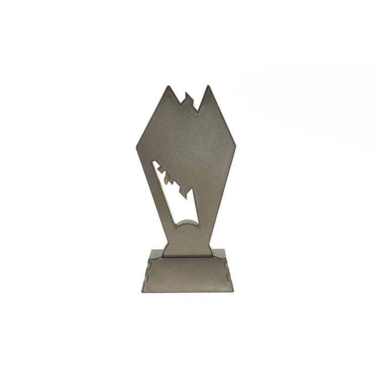 Statuetka Piłka nożna 5 - atrakcyjna figurka odlewana z Twoim grawerem - wysokość 17,5cm - FOL060