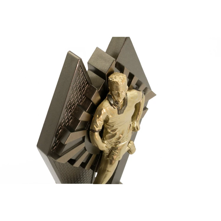 Statuetka Piłka nożna 5 - atrakcyjna figurka odlewana z Twoim grawerem - wysokość 17,5cm - FOL060