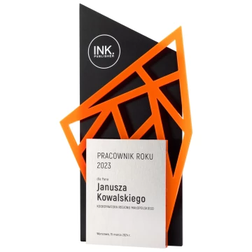 Statuetka biznesowa z logo firmy - Pracownik roku - wys. 25cm - DTA115
