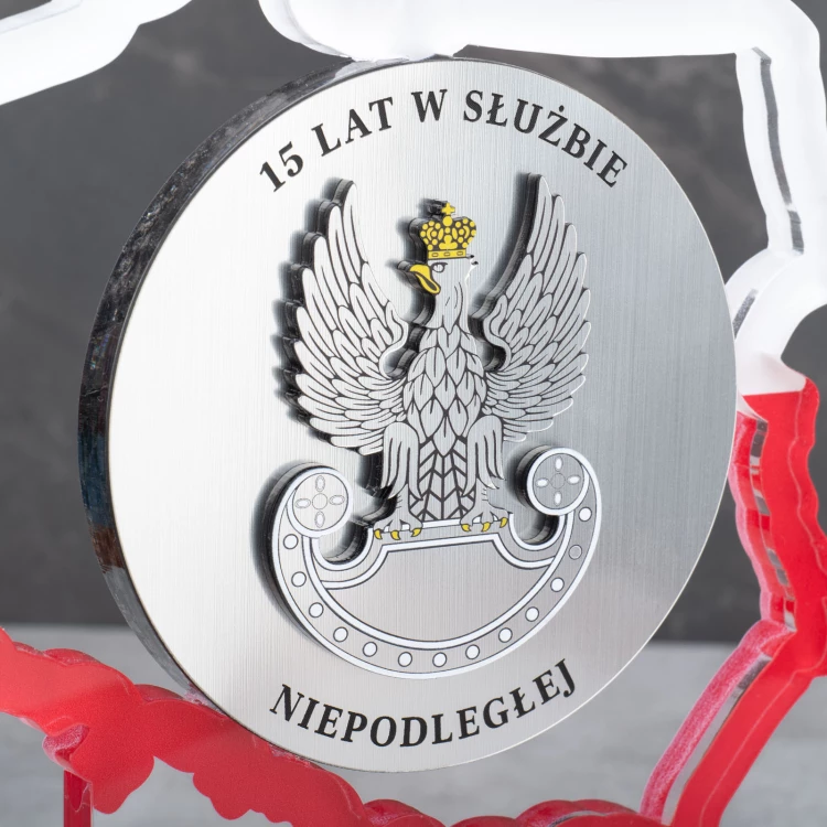 Statuetka Polska z transparentnej plexi - Podziękowanie za służbę wojskową - DTA093 - wys. 21cm