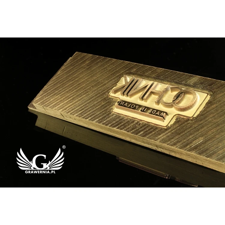 Stempel do wyciskania logotypu na gorąco i zimno - wymiary matrycy: 118x30mm -  CNC i laser 