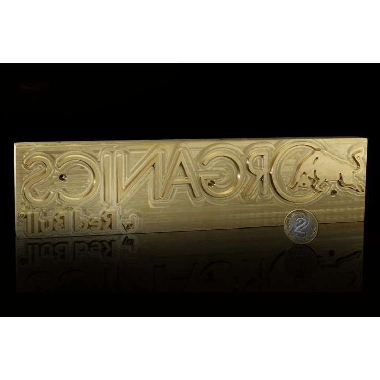 Stempel do wyciskania logotypu na gorąco - wymiary matrycy: 233x58mm - CNC