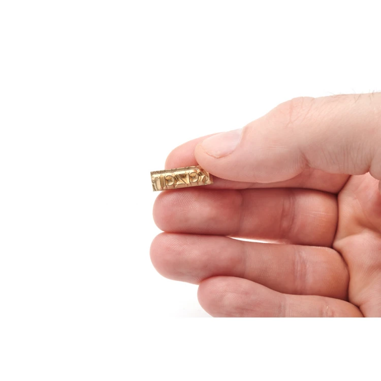 Stempel do wyciskania logotypu na gorąco i zimno - wymiary matrycy: 18x6mm - CNC091
