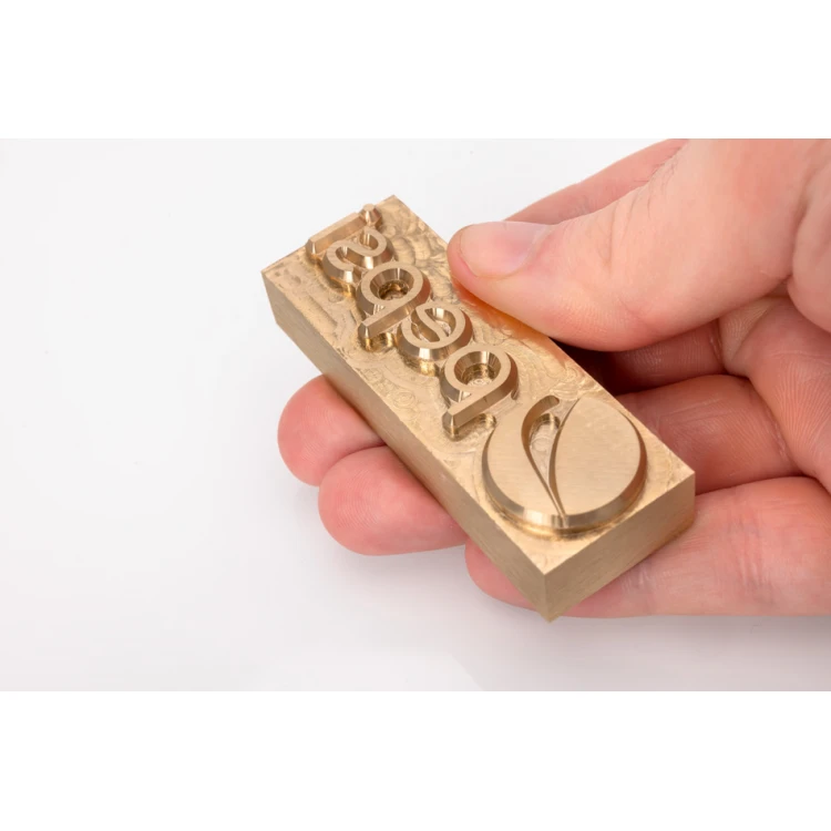Stempel do wyciskania logotypu na gorąco i zimno - wymiary matrycy: 73x28mm - CNC093 