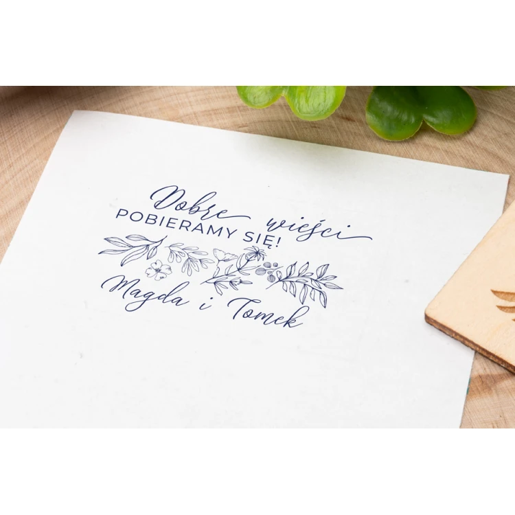 Stempel ślubny do odbijania w tuszu - Pobieramy się - wymiary gryfu 50x30mm - STS042