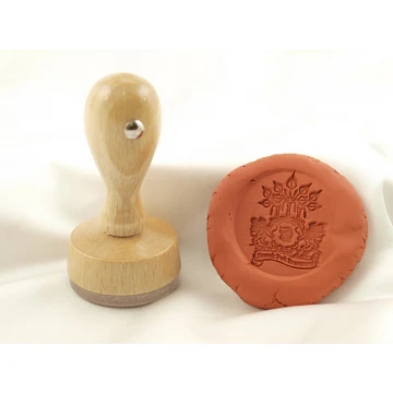 Stempel z akrylu 40mm głębokość graweru około 1mm - uchwyt drewniany