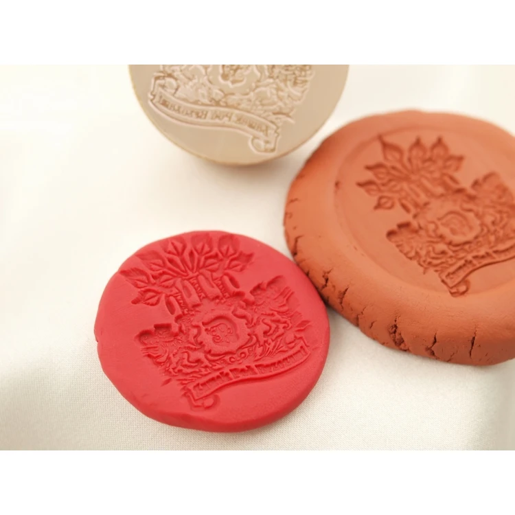 Stempel z akrylu 40mm głębokość graweru około 1mm - uchwyt drewniany