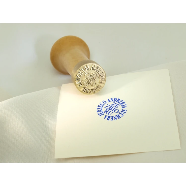 Stempel z mosiądzu do odbijania tuszem - średnica 22mm, głębokość graweru około 0,4mm