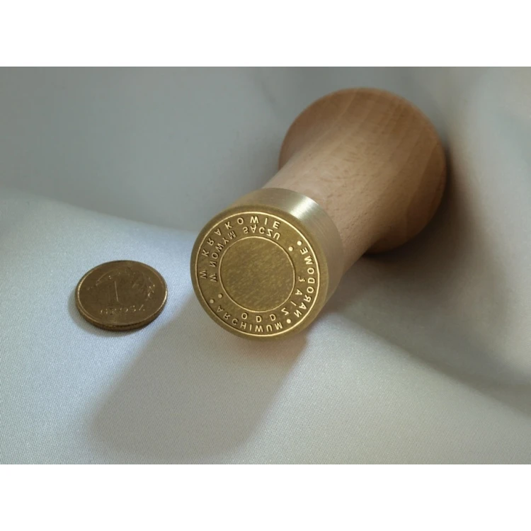 Stempel z mosiądzu 22mm głębokość graweru około 0,45mm
