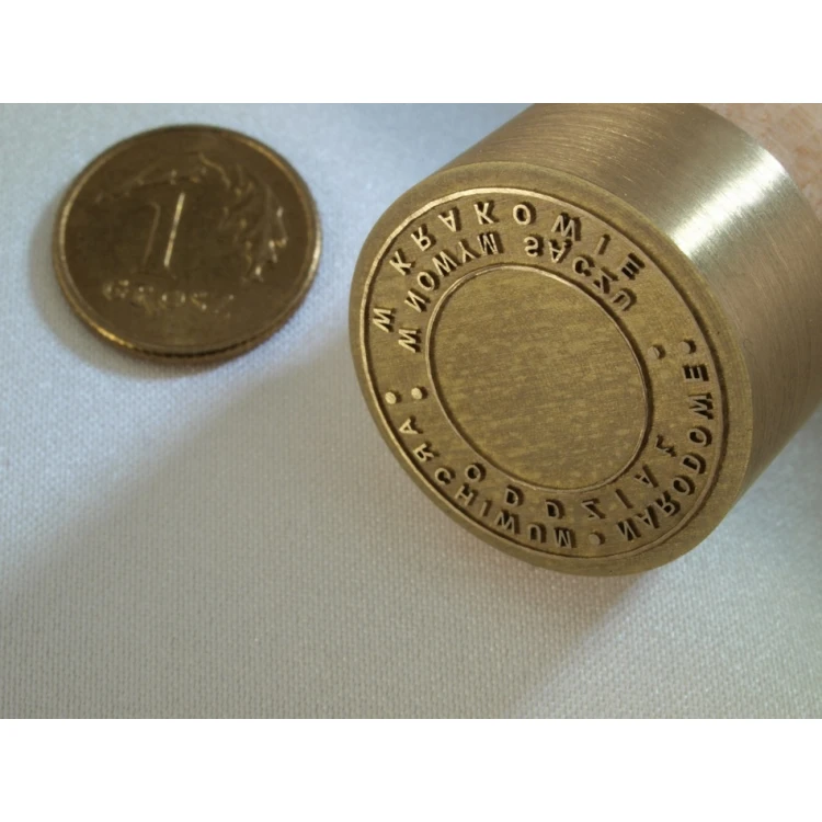Stempel z mosiądzu 22mm głębokość graweru około 0,45mm
