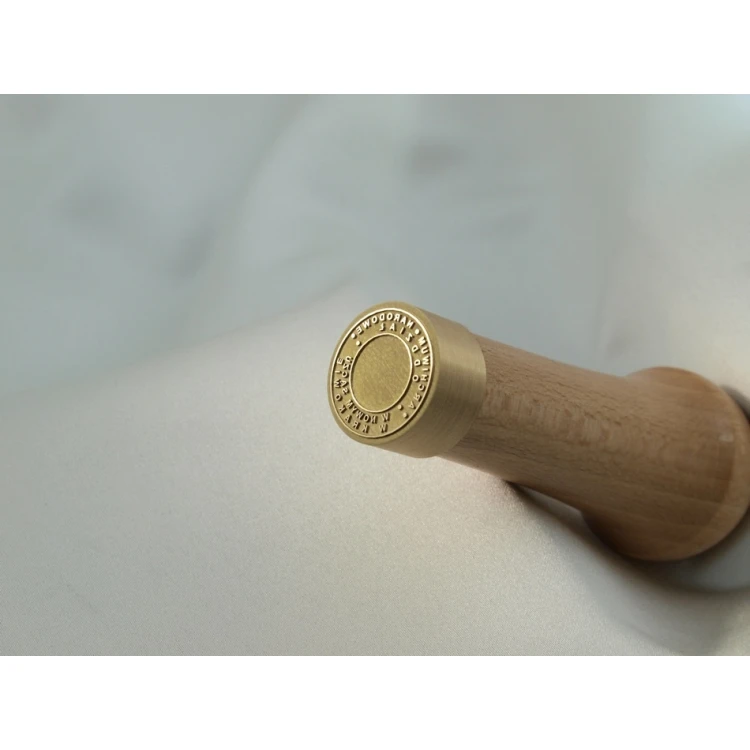 Stempel z mosiądzu 22mm głębokość graweru około 0,45mm