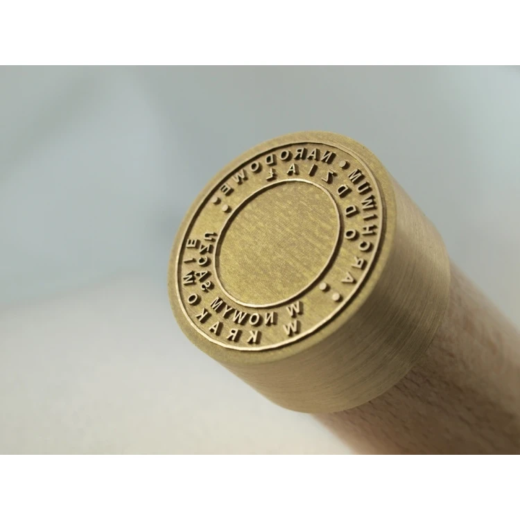 Stempel z mosiądzu 22mm głębokość graweru około 0,45mm