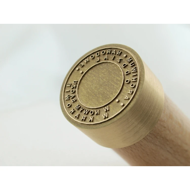 Stempel z mosiądzu 22mm głębokość graweru około 0,45mm