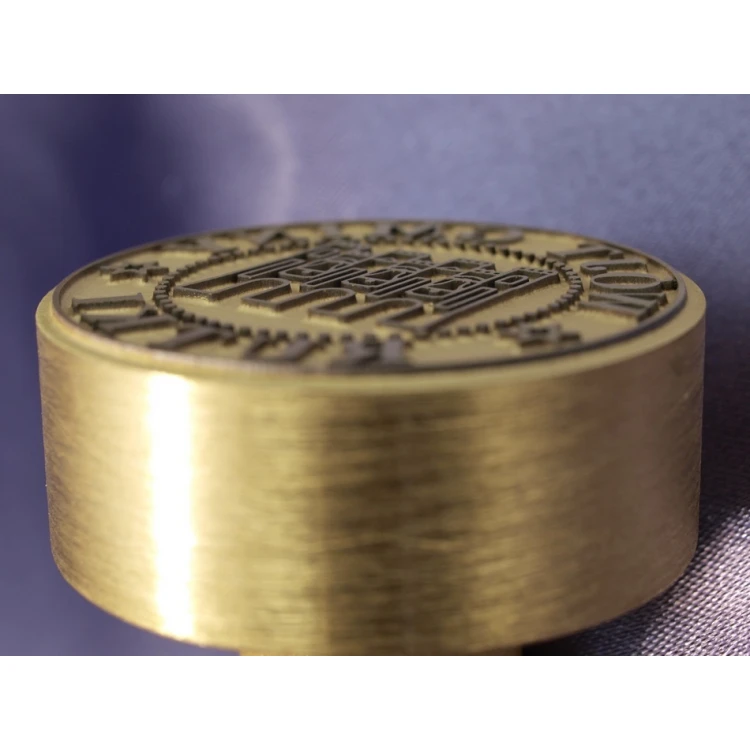 Stempel z mosiądzu 38mm głębokość graweru około 0,7mm