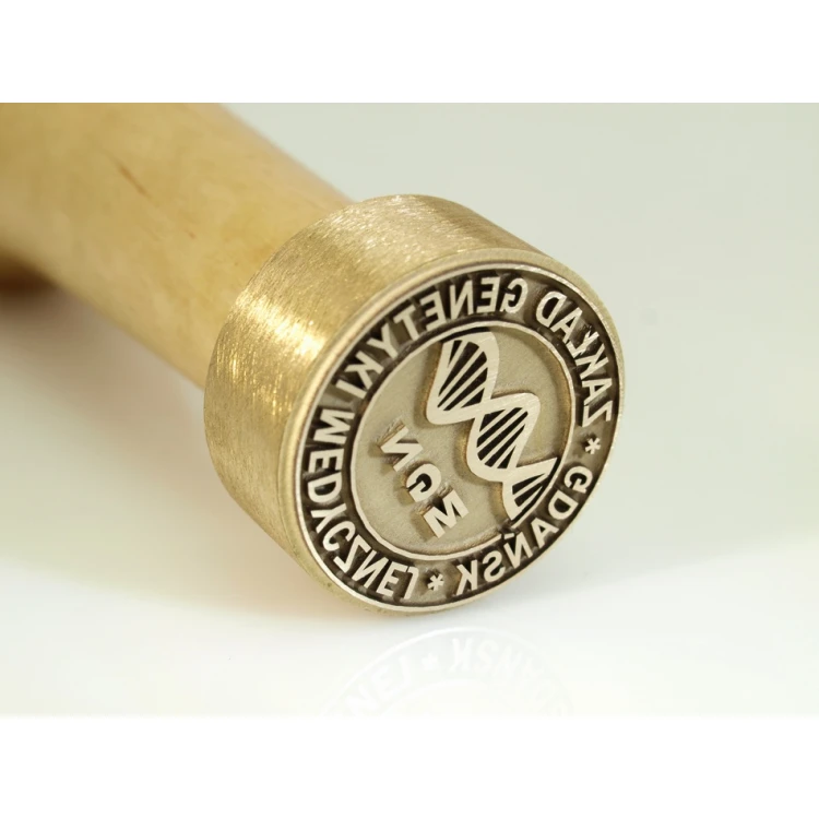 Stempel z mosiądzu - średnica 25mm głębokość graweru około 0,8mm