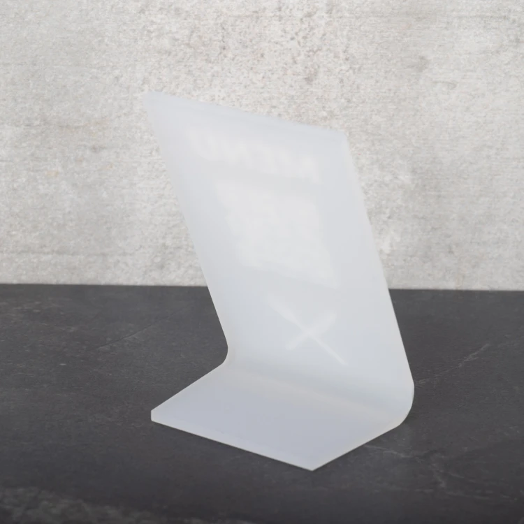 Stojaczek Menu z kodem QR - plexi frost - wym. 55x90mm - ST052