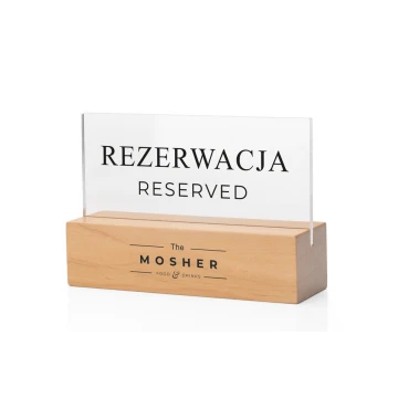 Stojak rezerwacja - bezbarwna plexi na drewnianym postumencie - ST039