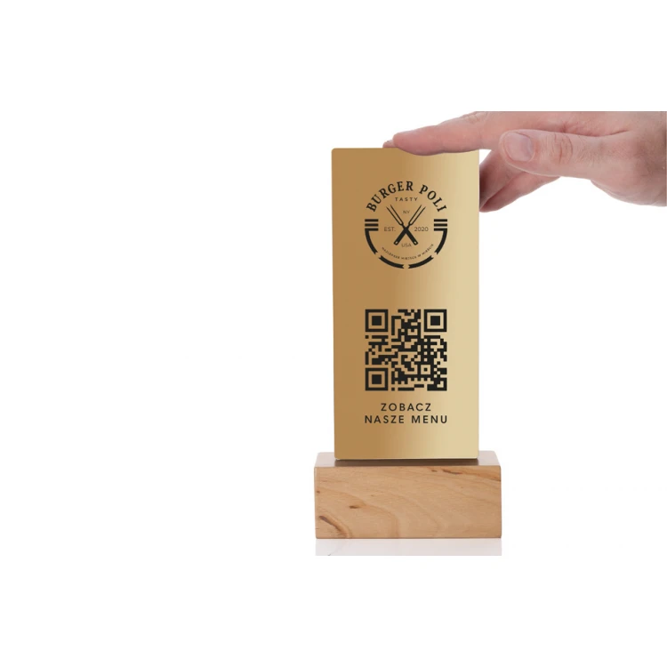 Stojak informacyjny z kodem QR - złota plexi na drewnianym postumencie - ST049