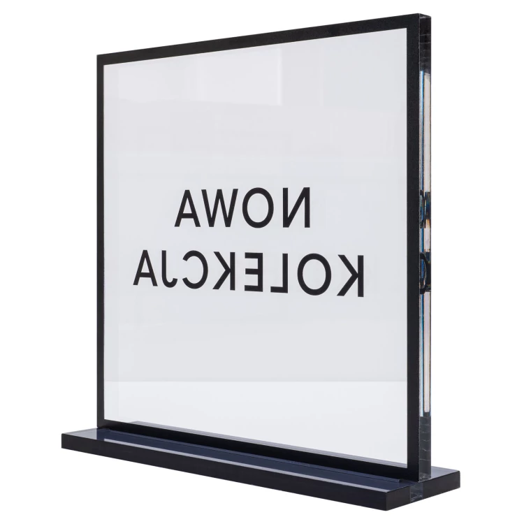 Stojak sklepowy z nadrukiem UV - dymiony akryl - wys. 20 cm - ST080