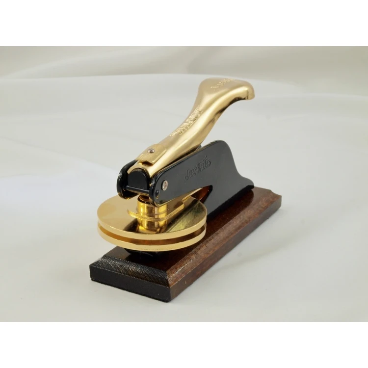 Suchy Stempel Just - Gold & Wood - ekskluzywny stempel biurkowy z podstawką drewnianą