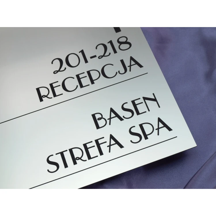 System szyldów - opracowanie graficzne szyldów i tabliczek dla hotelu, biura, restauracji - SZ177