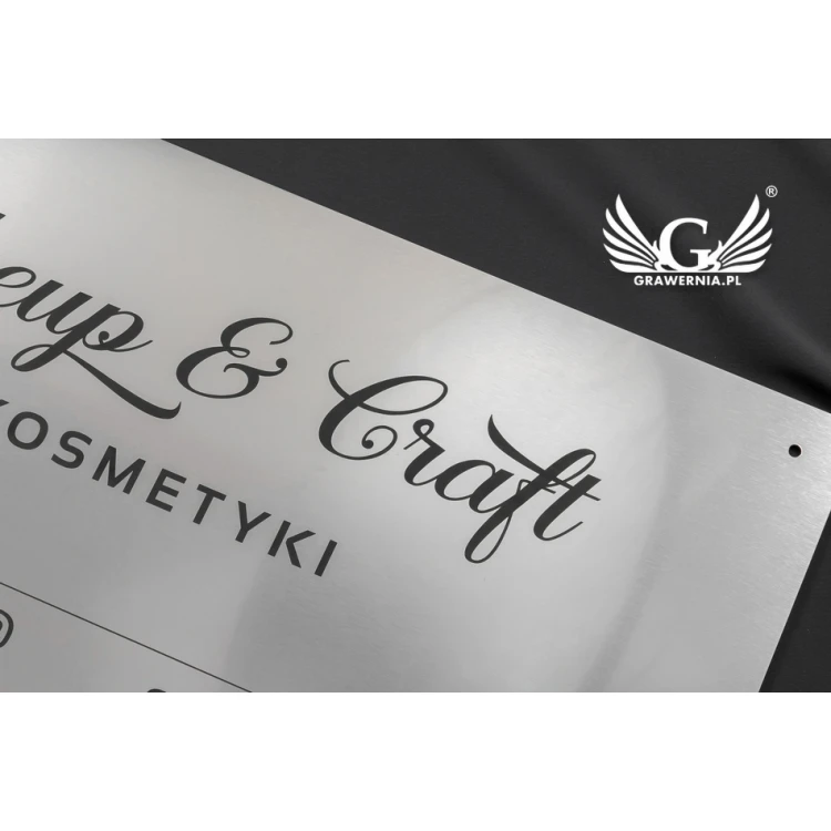 Szyld firmowy - srebrny zewnętrzny laminat grawerski gr. 3mm - wym. 800x280mm - SZ122