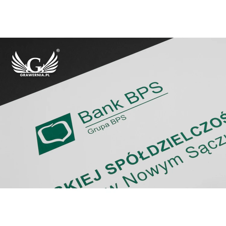 Szyld firmowy - wym. 600x300mm - biały laminat grawerski - SZ113