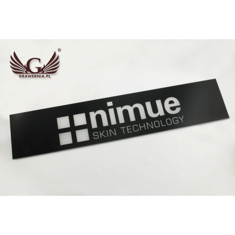 Szyld firmowy czarny z przezroczystym logo - SZ090 - wym. 623x130mm