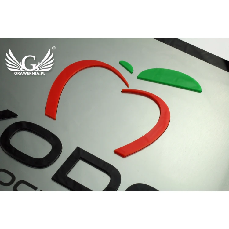 SZYLD FIRMOWY z WYPUKŁYM LOGO - kolorowy - SZ095 - wymiary 480x330mm