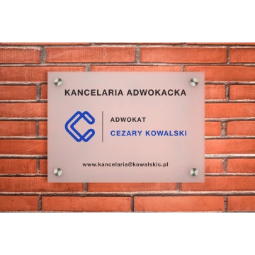 Szyld Kancelaria Adwokacka z pleksi gr. 3mm - druk UV - plexi biała frost półtransparentna - SZ149 - wym. 297x210mm (A4)