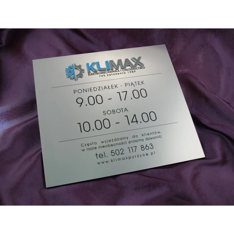 Szyld z wypukłym logo - SZ038 - wym. 275x250mm