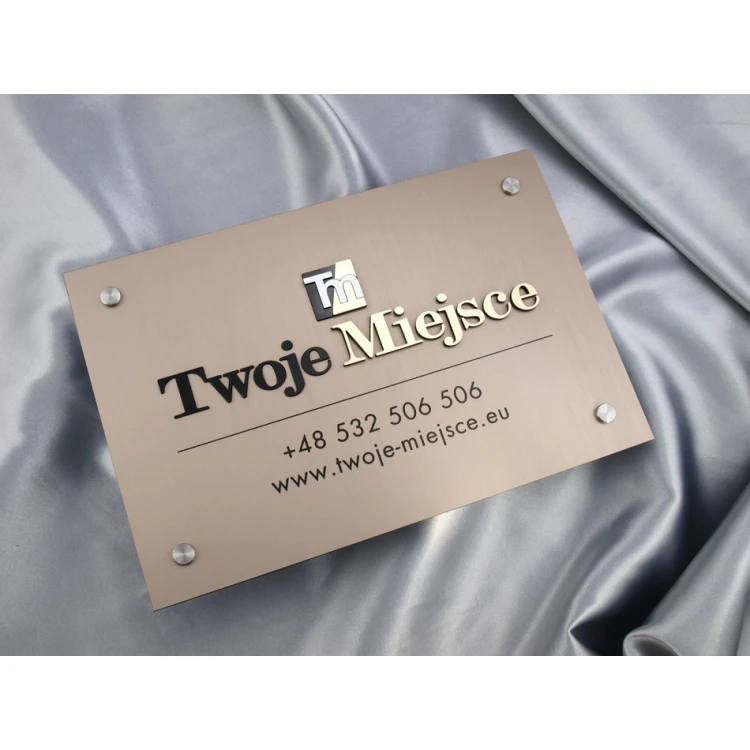 SZYLD Z WYPUKŁYM LOGO TWOJEJ FIRMY - SZ023 - wym. 297x210mm (A4)
