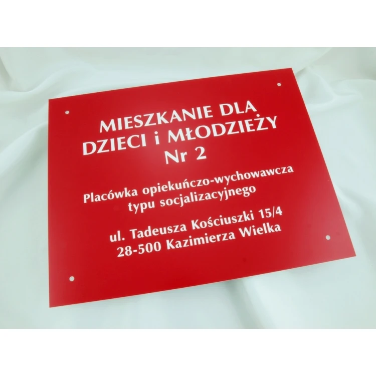 SZYLDY DLA PLACÓWKI OPIEKUŃCZO-WYCHOWAWCZEJ - czerwony - SZ058 - wym. 36x28cm