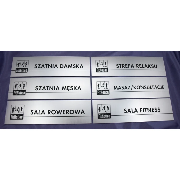 Szyldy z nazwami pomieszczeń i logotypem - 29x8cm - rogi prostokątne
