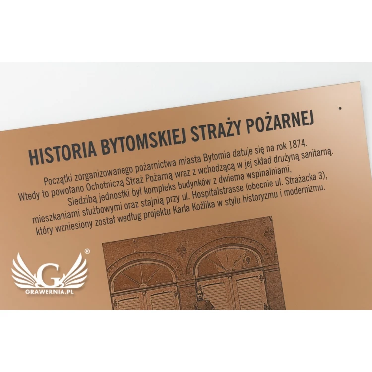 Tablica grawerowana pamiątkowa z fotografią - laminat exterior - wym. 470x680mm - TAB112